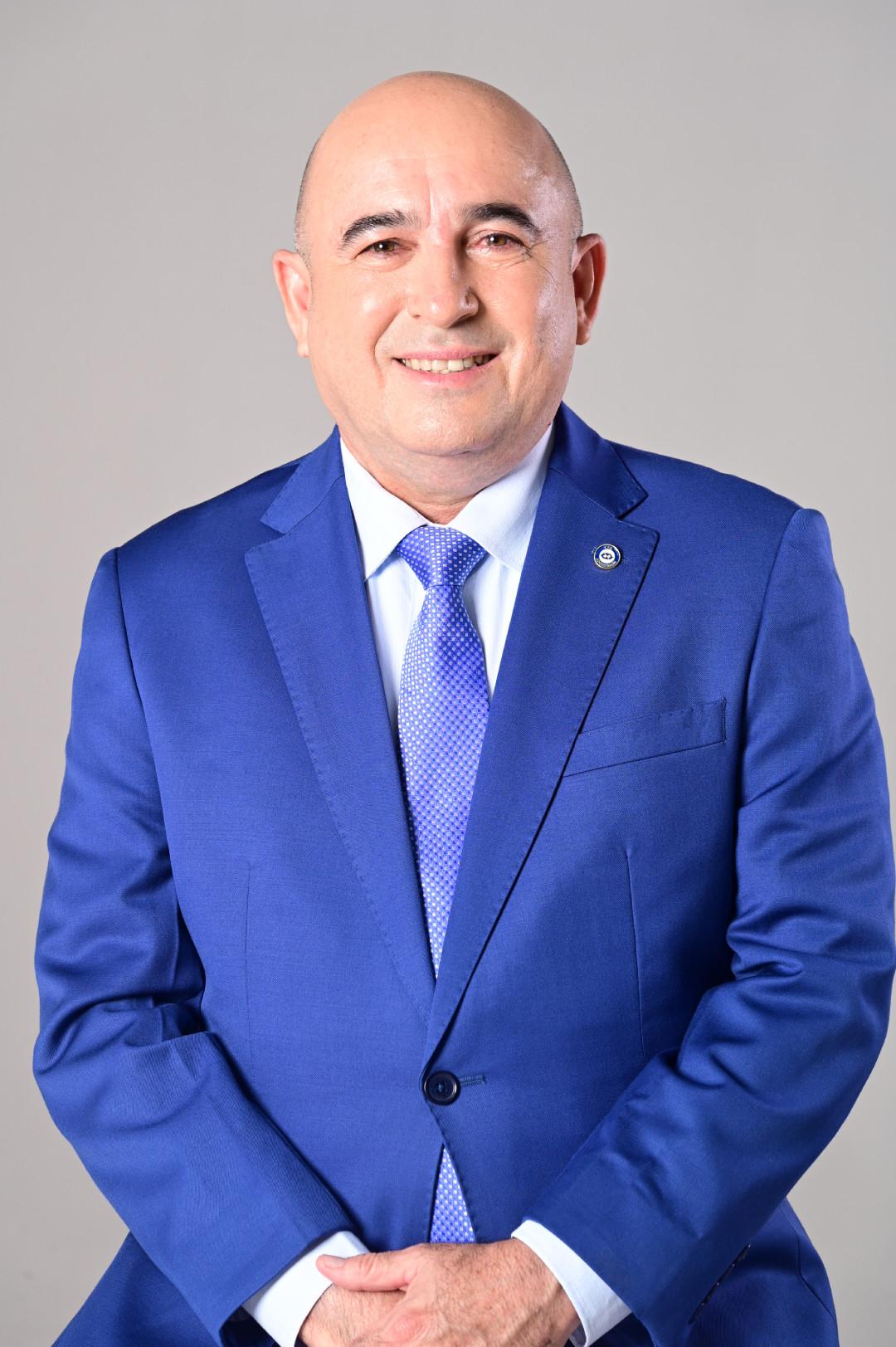 Adm. Leonardo Macedo