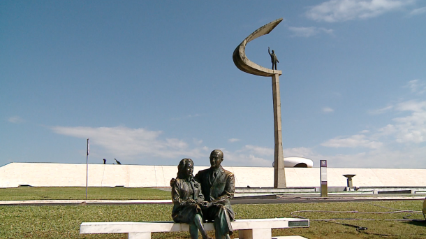 Memorial JK