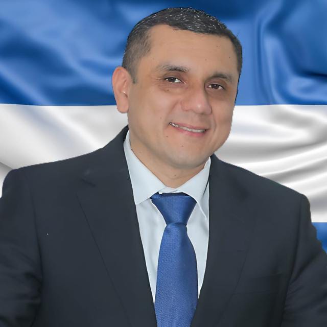 MSc.Carlos Balmore Santos Marin